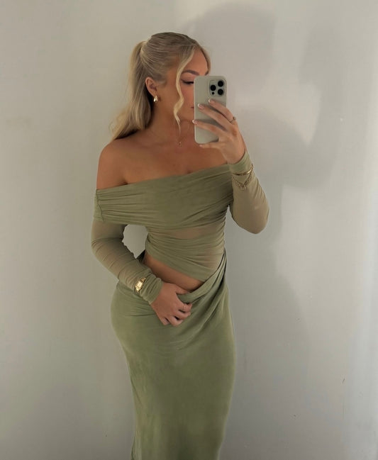 Yasmin off-shoulder maxi dress